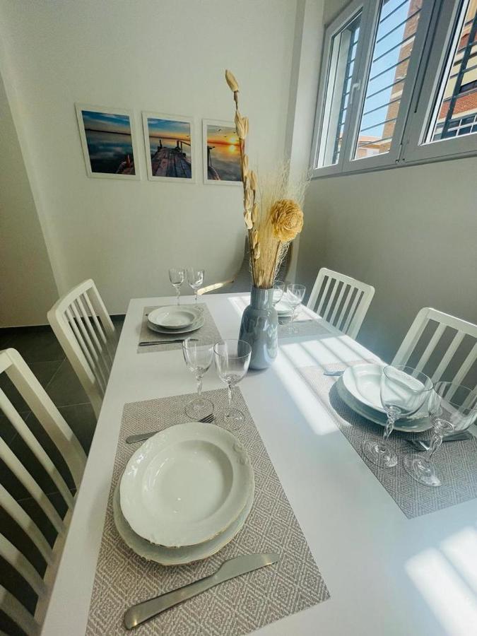 Apartamento Alhucemas Playa Málaga Buitenkant foto